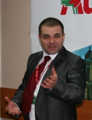 Андрей Волков, директор гипермаркета "АШАН Омск"