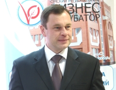 Александр Плукчи
