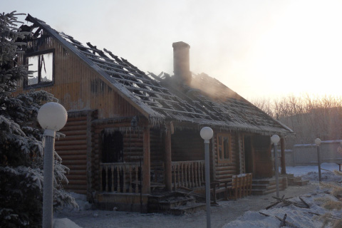 Пожар в бане на Енисейской в Омске 13.01.2012