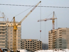 Строящийся дом по ул. Волгоградская в Омске