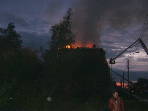 Пожар в дома № 199 по улице 5-я Северная в Омске