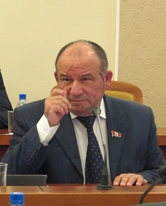 Виктор Лапухин