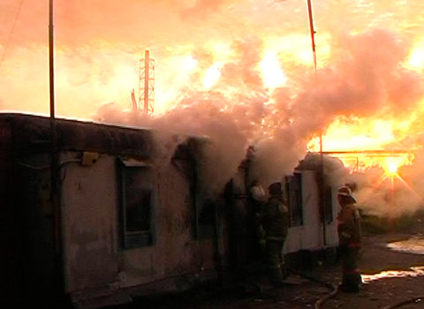Пожар на складе в Омске