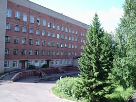 Здание МСЧ №9 в Омске