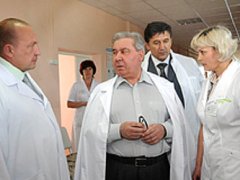 строительство медучреждений в Омской области