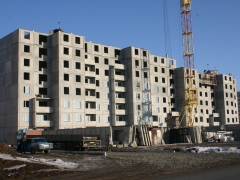 Строительство жилья в России в марте