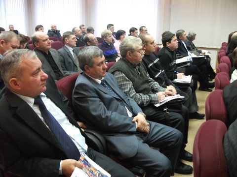 Конференция в здании ГУ МЧС по Омской области 1 декабря 2011 года