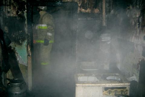 Пожар в деревне Инсарка Омской области 26.01.2012