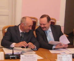 Вадим Меренков и Богдан Масан на заседании комитета