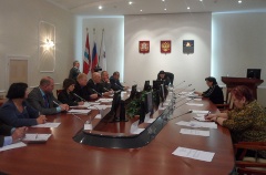 Заседании в мэрии по вопросу "стихийной" торговли в Омске