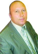 Владимир Коротаев