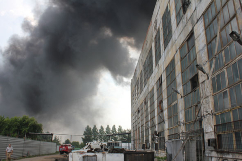 Пожар на заводе "Сибкриогентехника" в Омске